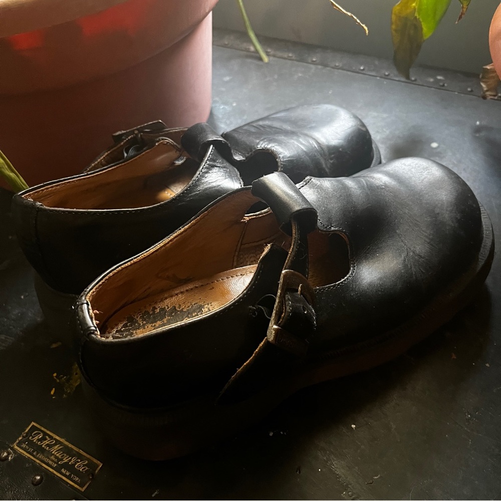 Vintage Dr. Martens Mary Janes